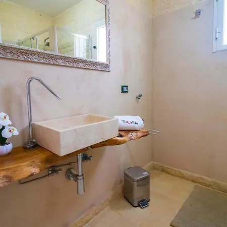 Dimore Deluxe Corte Cochlea A Holiday home *